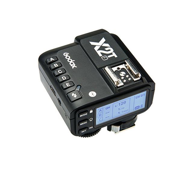 Радиосинхронизатор Godox X2T-F TTL для Fujifilm (TTL, HSS, 2.4 ГГц)