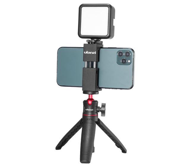 Комплект Ulanzi Smartphone Vlog Kit 6: штатив, держатель, осветитель