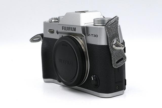 Беззеркальный фотоаппарат Fujifilm X-Т30 (состояние 5-) (б/у)