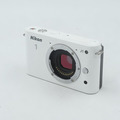 Беззеркальная фотокамера Nikon 1 J1 WH Kit Body | s/n 62039011  (состояние 5-)