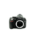 Зеркальный фотоаппарат Nikon D5200 Body (состояние 4)