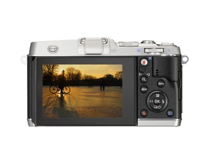 Беззеркальный фотоаппарат Olympus Pen E-P5 + 14-42 Silver kit