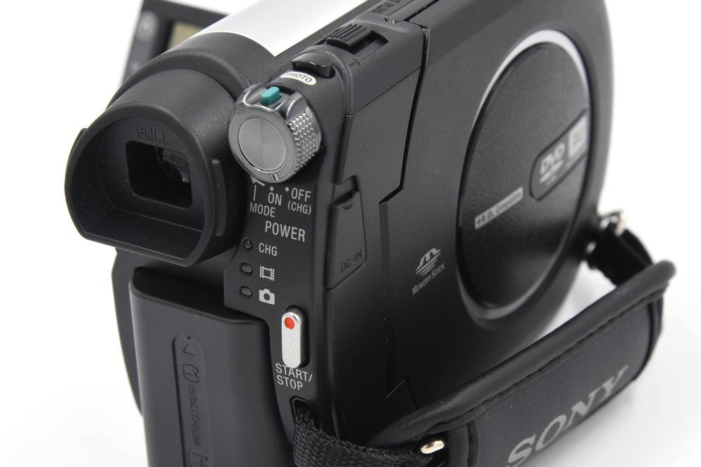 Видеокамера Sony DCR-DVD610E (состояние 4) от Яркий Фотомаркет