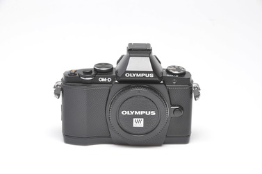 Olympus OM-D E-M5 body black