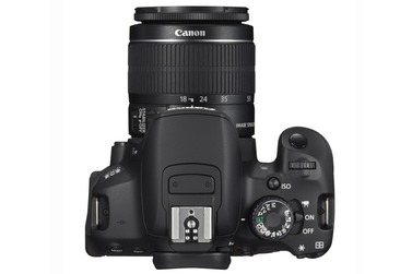 Зеркальный фотоаппарат Canon EOS 650D Kit EF-S 18-55 DC III