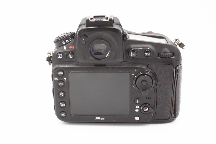 Зеркальный фотоаппарат Nikon D810 Body | s/n 6002240 (состояние 3) от Яркий Фотомаркет