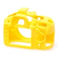 Зеркальный фотоаппарат Nikon D3200 Kit 18-105 AF-S DX G VR + чехол Discovered желтый