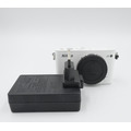 Беззеркальная фотокамера Nikon 1 J3 White Body | s/n 52003563 (состояние 5-)
