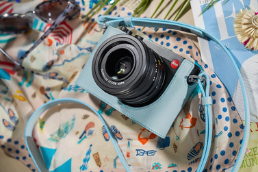 Чехол Leica Protector для Q2, натуральная кожа, голубой