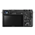 Беззеркальный фотоаппарат Sony Alpha a6000 body черный