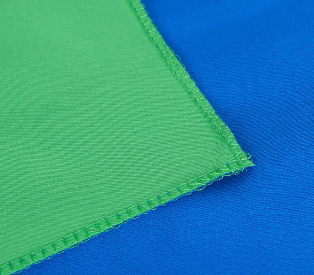 Фон GreenBean Field 2.4 х 7.0 B/G, зеленый / синий (хромакей), тканевый от Яркий Фотомаркет