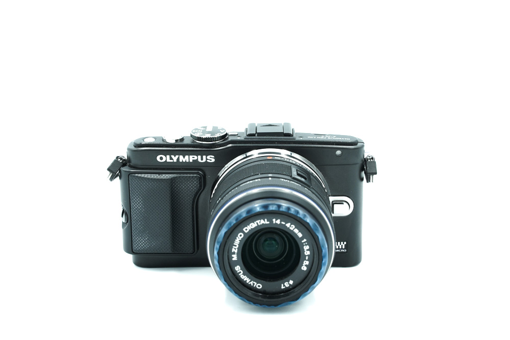 Беззеркальная фотокамера Olympus E-Pl 5 kit + 14-42/3.5-5.6 (состояние 5-) от Яркий Фотомаркет