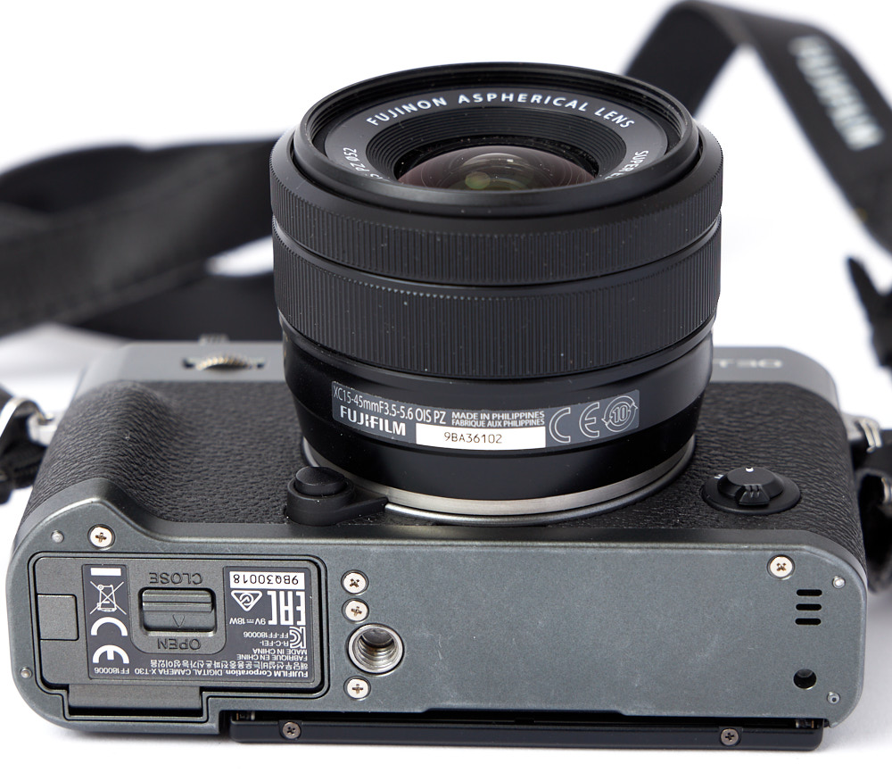 Беззеркальный фотоаппарат Fujifilm  X-T30 Kit XC 15-45  | s/n 9BQ30018/9BA36102 (состояние 5) от Яркий Фотомаркет