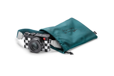 Компактный фотоаппарат Leica D-Lux 7 Vans X Ray Barbee Edition