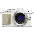 Беззеркальный фотоаппарат Olympus Pen E-PL7 Pancake Zoom White kit (+ 14-42 EZ)