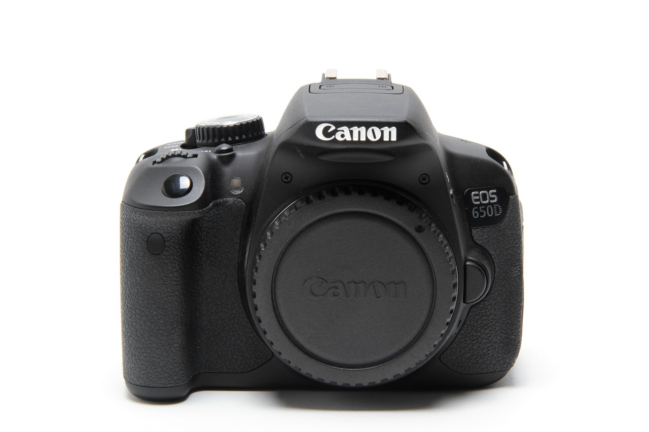Canon EOS 650D body (б.у. состояние 5-)