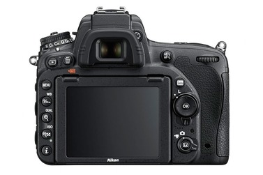 Зеркальный фотоаппарат Nikon D750 Body