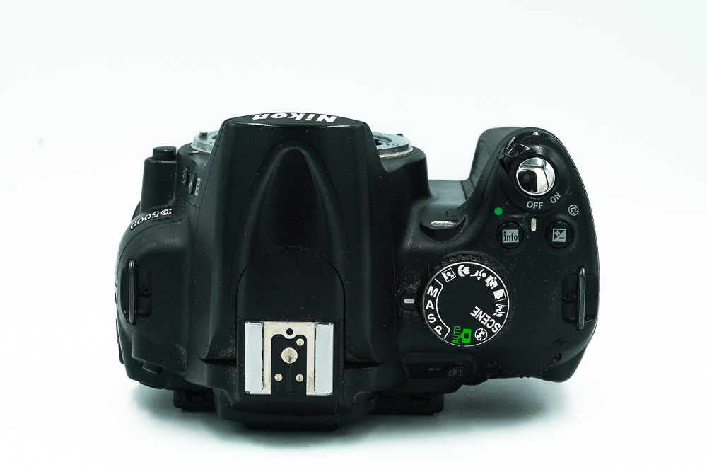 Зеркальный фотоаппарат Nikon D5000 Body (состояние 4-) от Яркий Фотомаркет