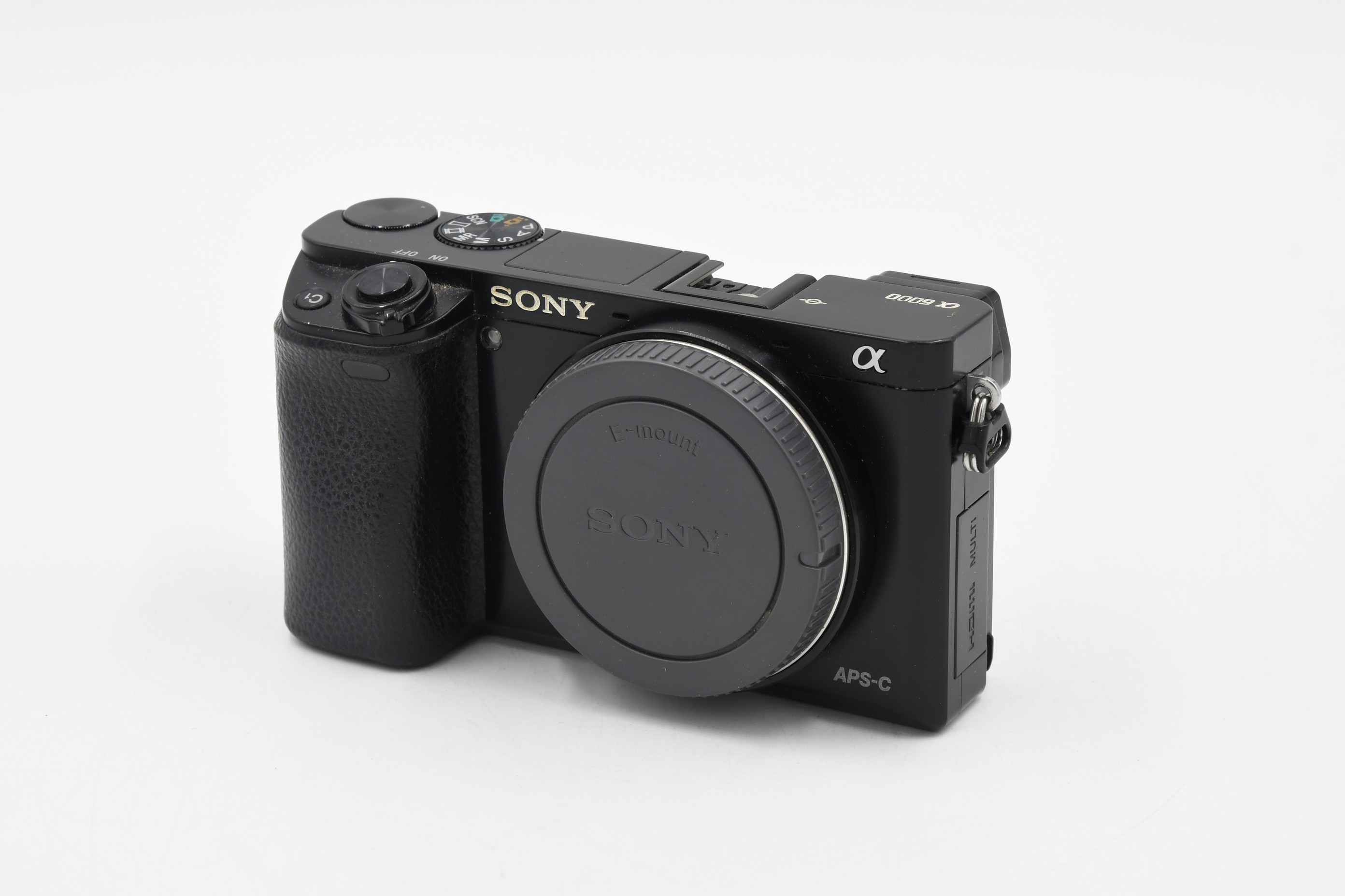 Беззеркальный фотоаппарат Sony A6000 body (б.у. состояние 4)