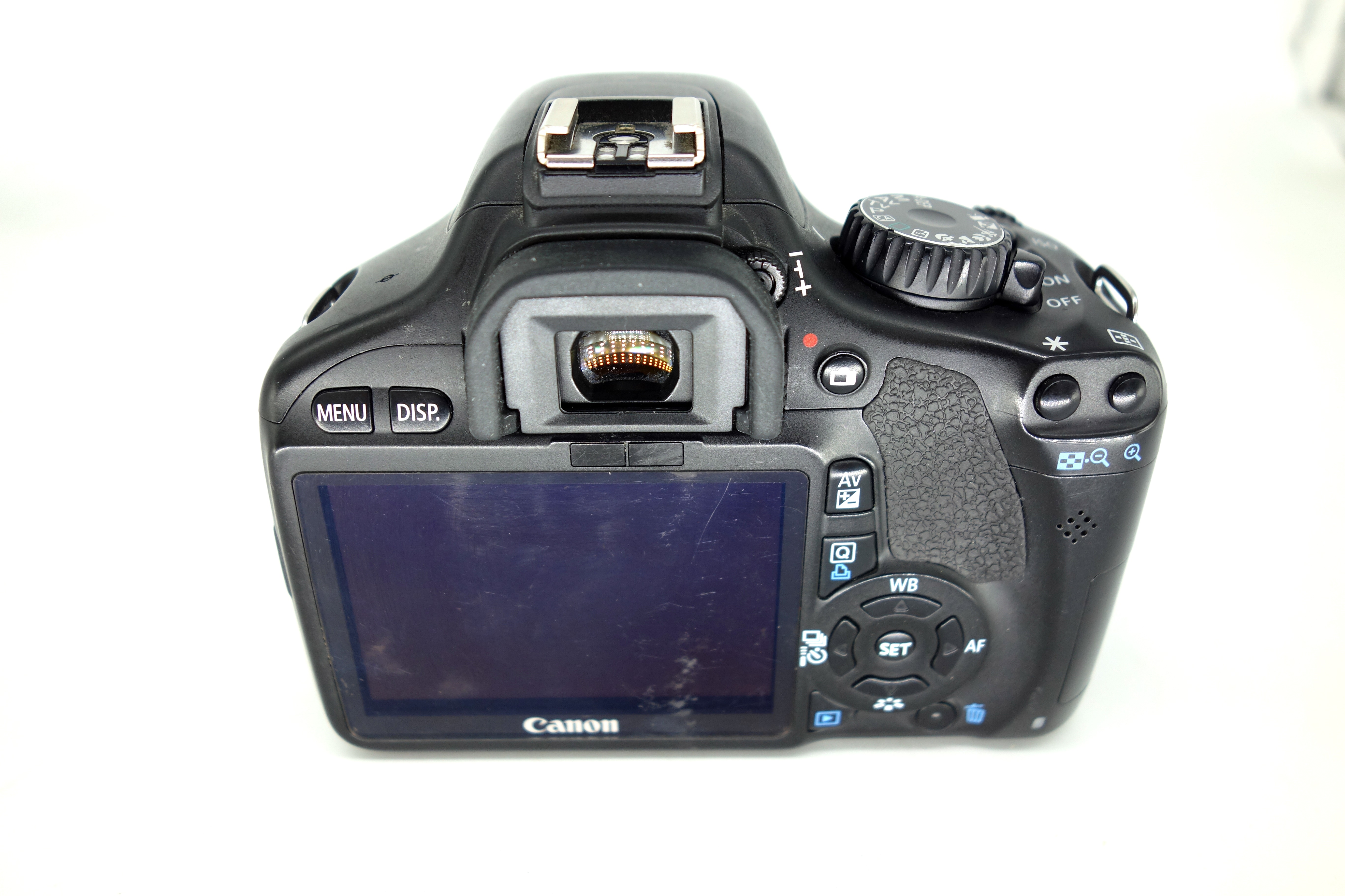 Зеркальный фотоаппарат Canon EOS 550D body (б/у, состояние 5-)