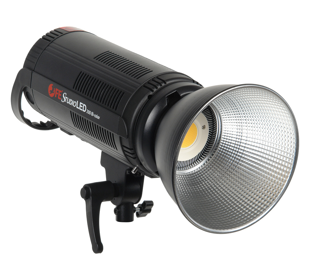 Осветитель Falcon Eyes Studio LED 200 Bi-color, светодиодный, 200 Вт, 2700-6500К от Яркий Фотомаркет