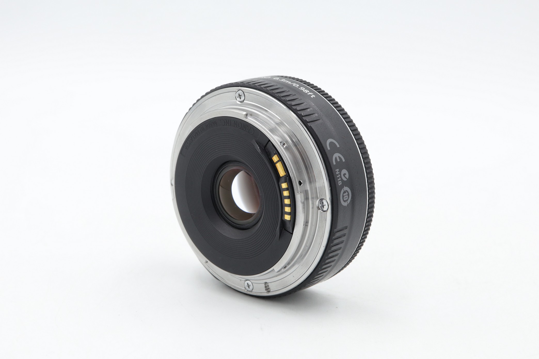 Объектив Canon EF 40/2.8 STM (б.у. состояние 5) от Яркий Фотомаркет
