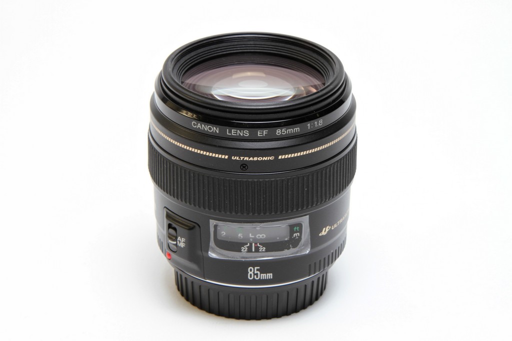 Canon EF 85/1.8 USM (б.у. состояние 5)