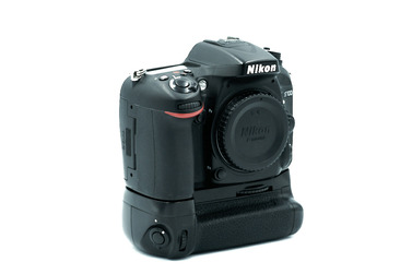 Фотоаппарат Nikon D7100 body (б.у. состояние 5-)