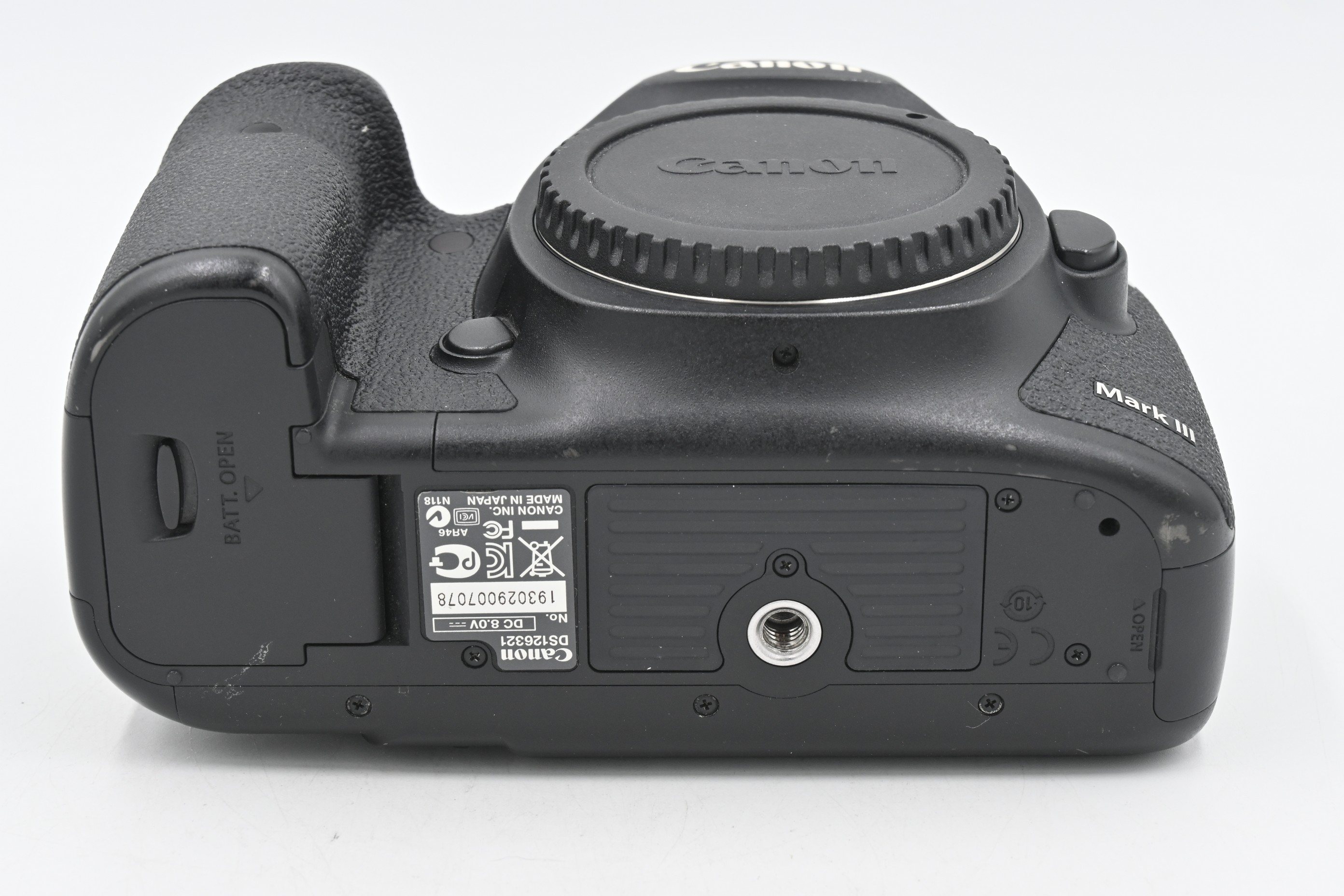 Зеркальный фотоаппарат Canon EOS 5D Mark III Body (б.у. состояние 5-) от Яркий Фотомаркет