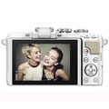 Беззеркальный фотоаппарат Olympus Pen E-PL7 White + 14-42 II R Silver Kit