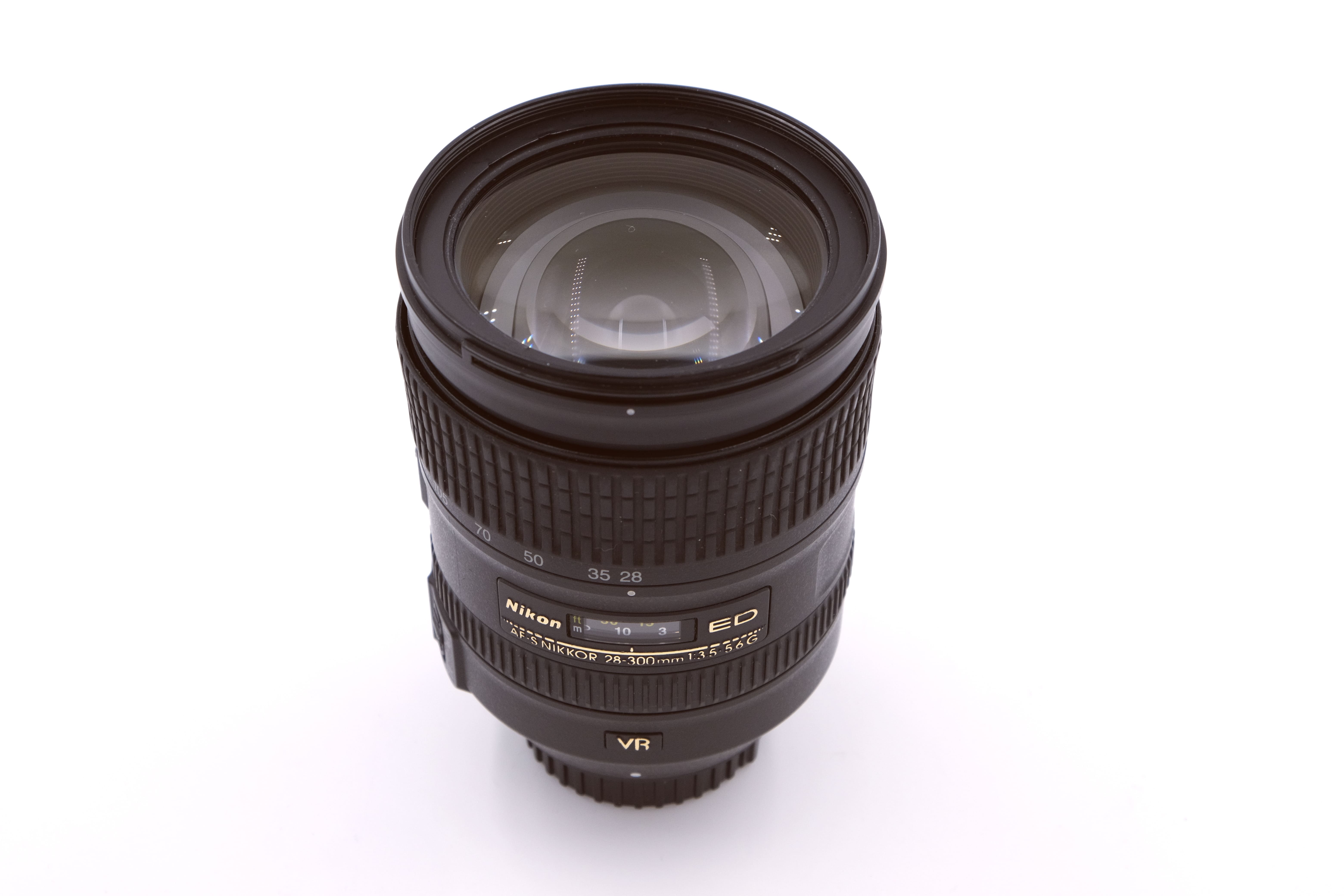  Nikon AF-S  28-300mm f/3.5-5.6G ED VR ( ..  4 )