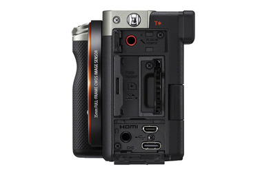 Беззеркальный фотоаппарат Sony Alpha a7C Body, серебристый 