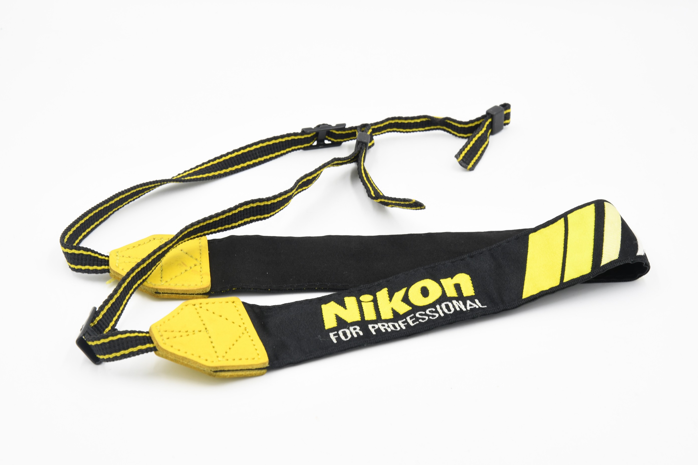    Nikon for professional (..  4)