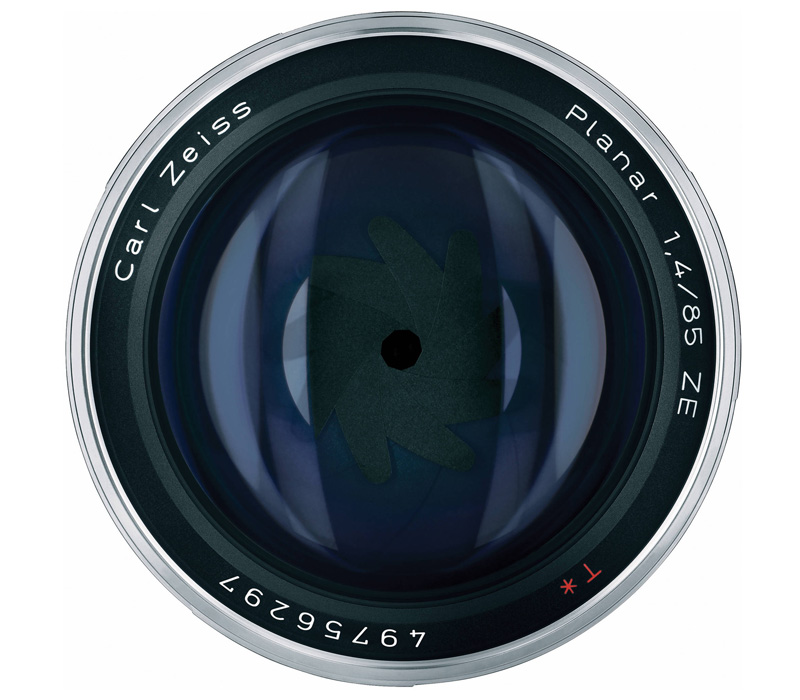 Объектив Zeiss Planar T* 1.4/85 ZE для Canon (85mm f/1.4) от Яркий Фотомаркет