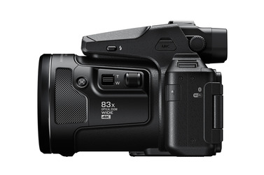 Компактный фотоаппарат Nikon Coolpix P950