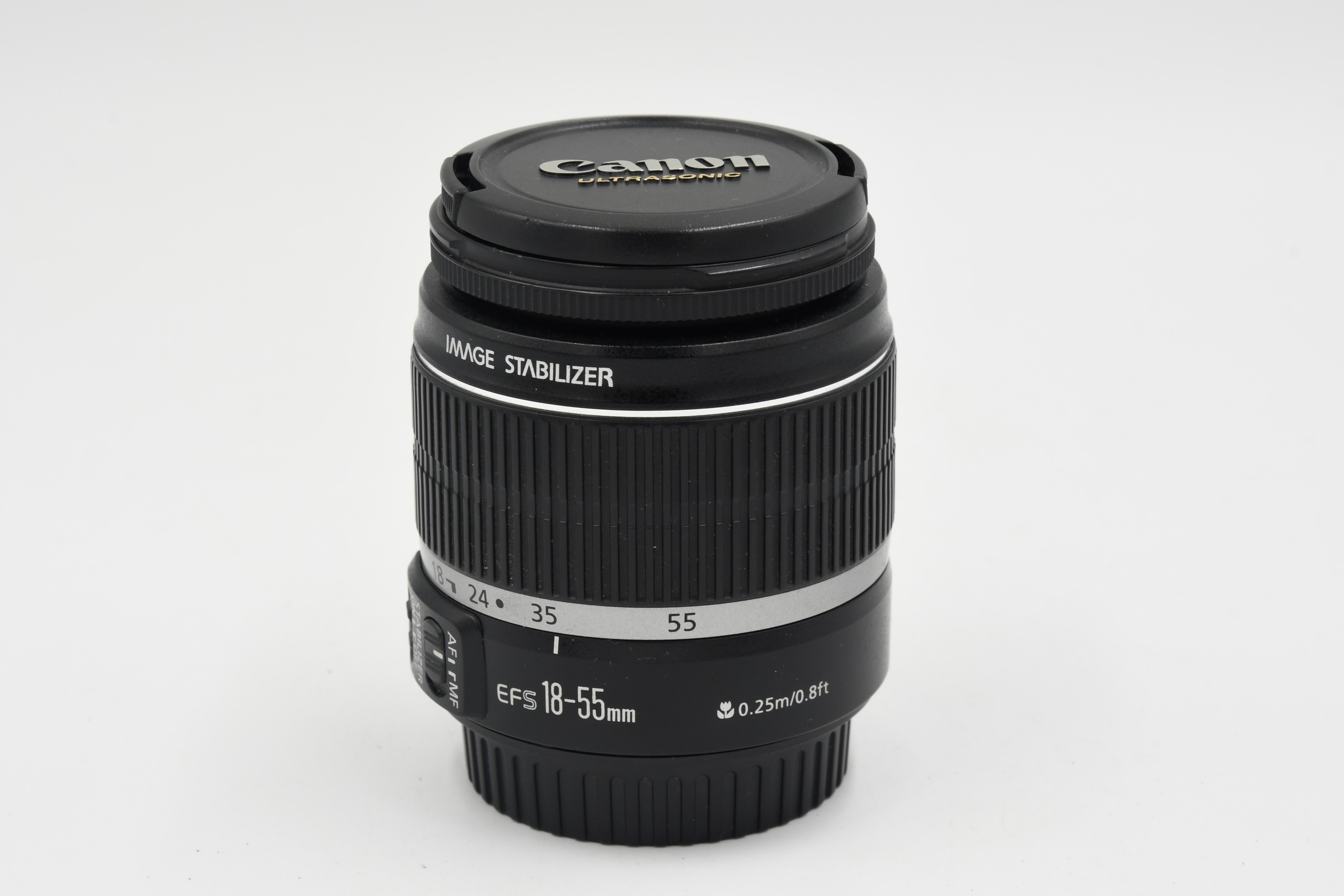 Объектив Canon EF-S 18-55mm f/3.5-5.6 IS (состояние 5)