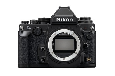 Зеркальный фотоаппарат Nikon Df Body black + сумка Billingham
