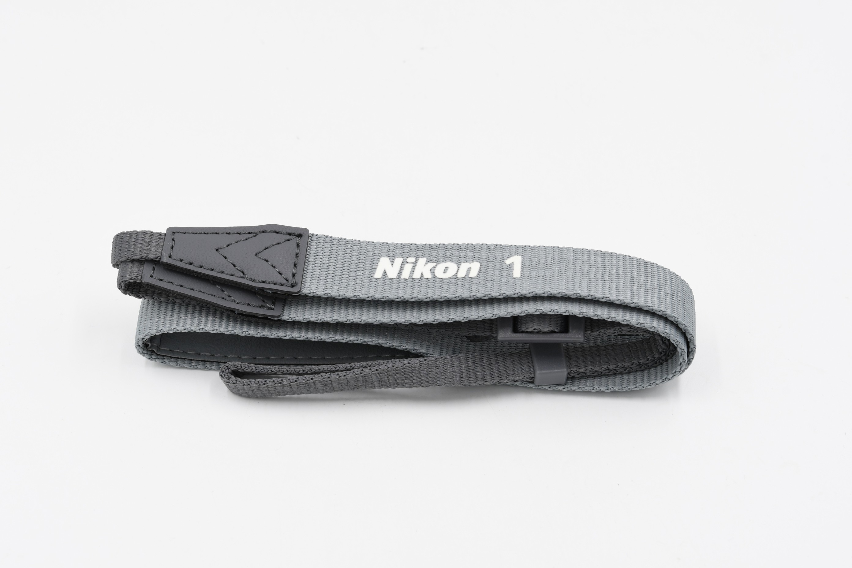 Ремень Nikon серый, узкий (20мм) (состояние NEW)