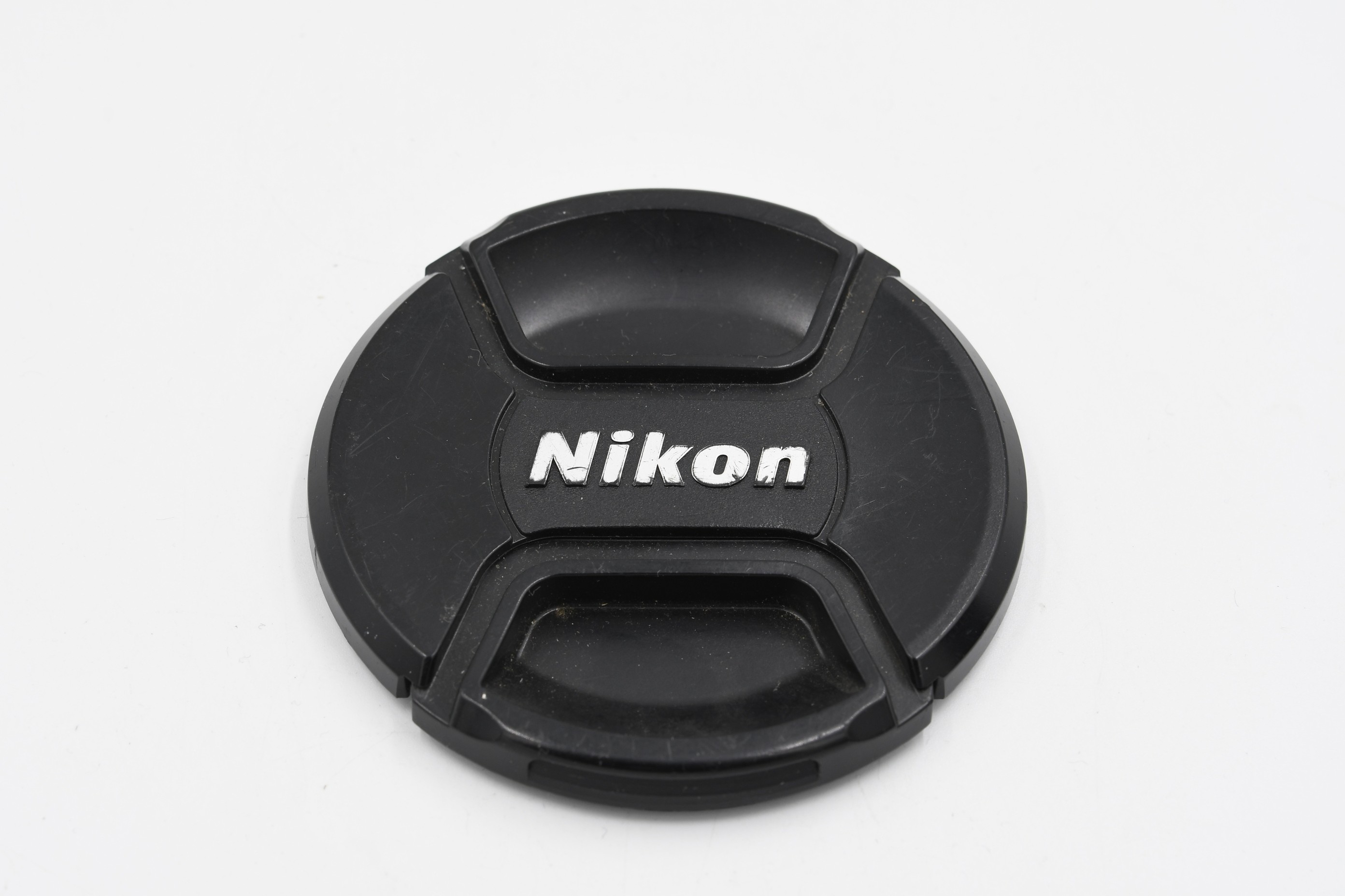 Крышка объектива Nikon 77 мм (состояние 4)