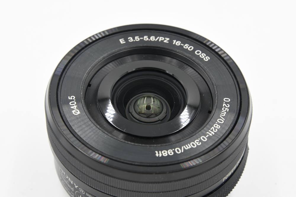 Объектив Sony E 16-50mm f/3.5-5.6 OSS PZ (состояние 5)