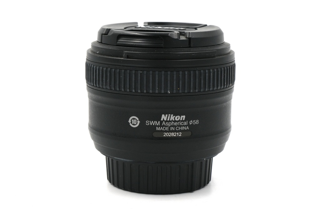 Объектив Nikon AF-S 50mm f/1.8 G (состояние 5-)