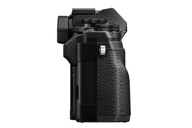 Беззеркальный фотоаппарат Olympus OM-D E-M10 Mark IV kit 14-42 EZ, черный 