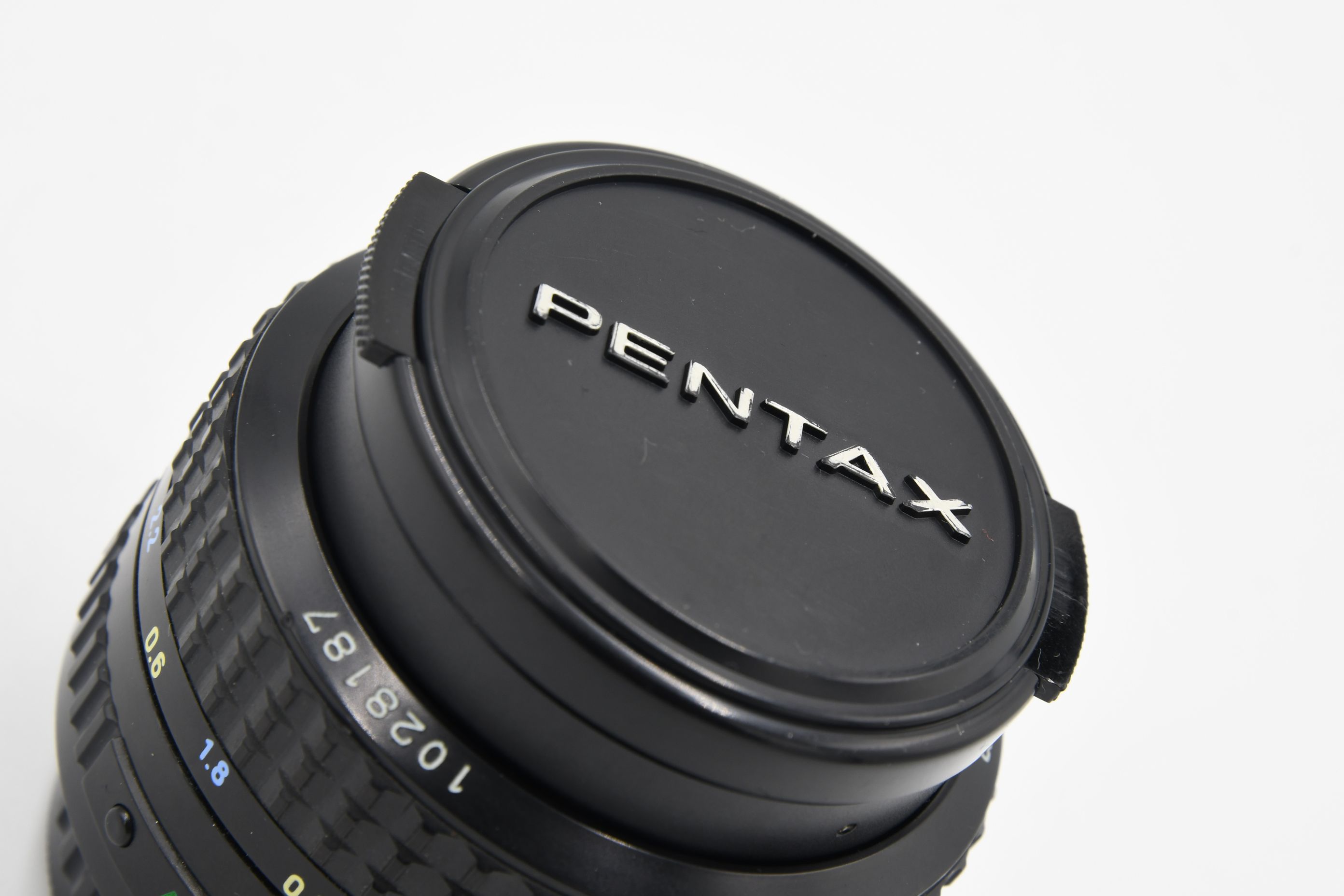 Объектив Pentax «SMC PENTAX–A 1:1.4 50mm» – особосветосильный (состояние 5)