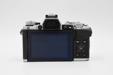 Беззеркальный фотоаппарат Olympus OM-D E-M5 mark II (б.у. состояние 5)