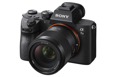 Объектив Sony FE 35mm f/1.8 (SEL-35F18F)