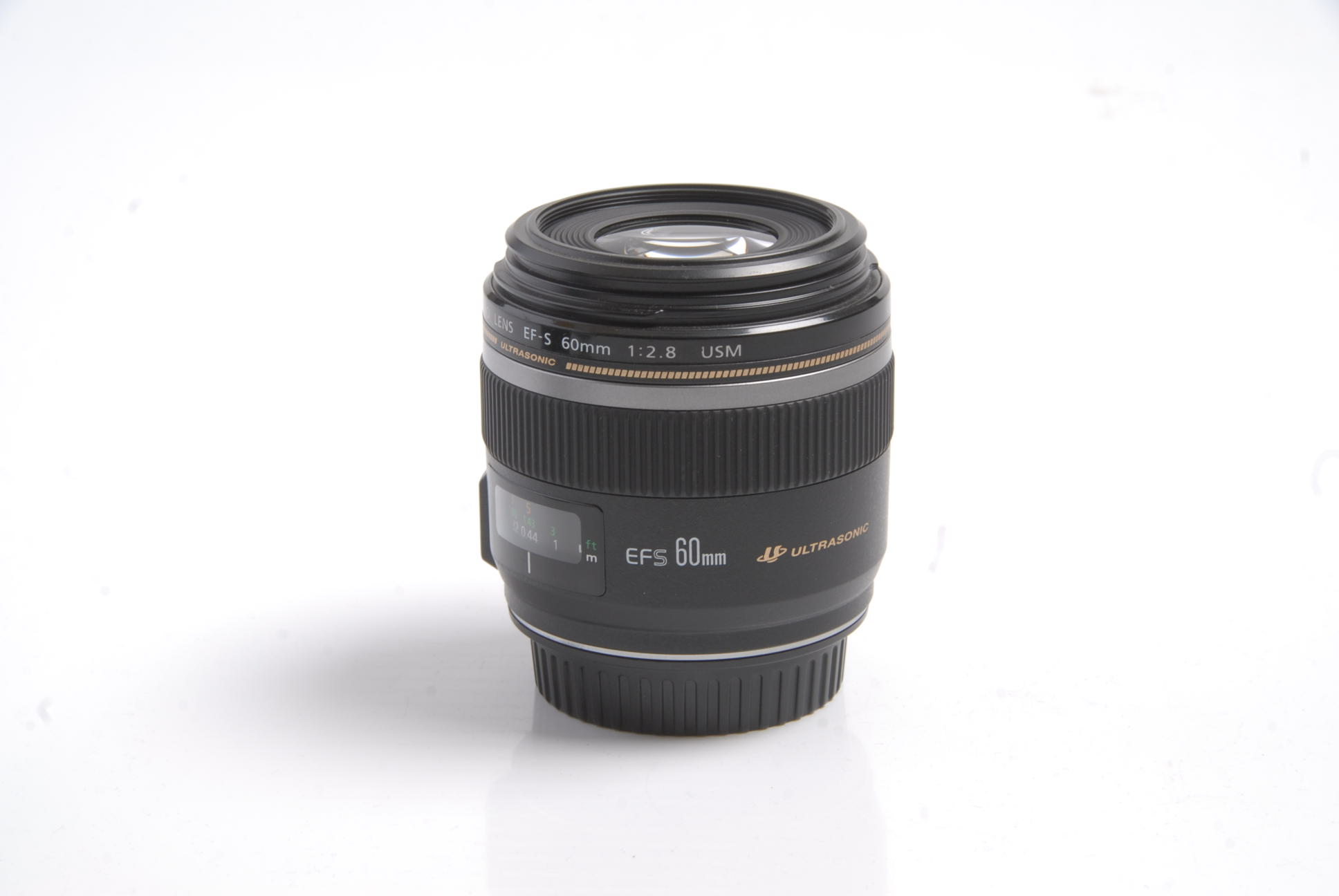 Canon EF-S 60/2.8 Macro USM (б.у.состояние 5-)