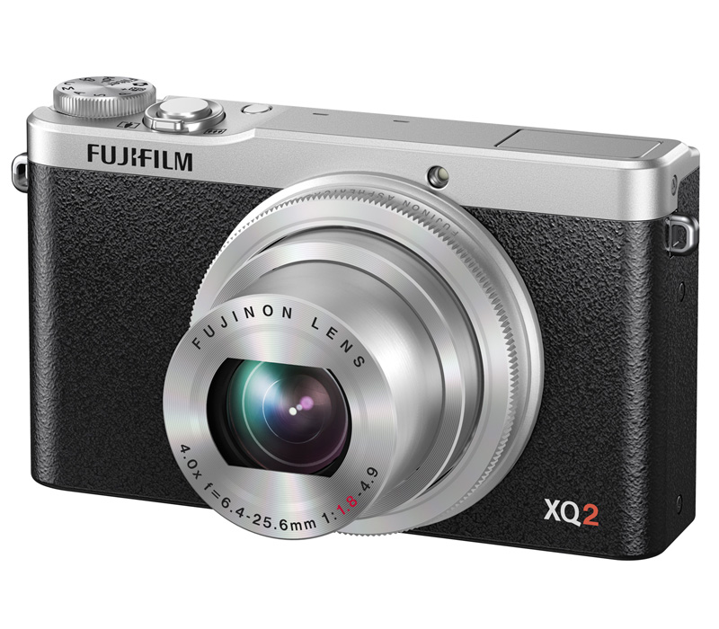 Компактный фотоаппарат Fujifilm XQ2 Black/Silver