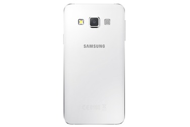 Телефон Samsung GALAXY A3 LTE Duos 16Gb белый (SM-A300F)