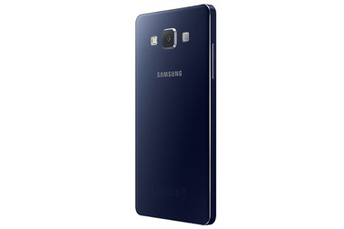 Телефон Samsung Galaxy A5 LTE 16Gb черный (SM-A500F)