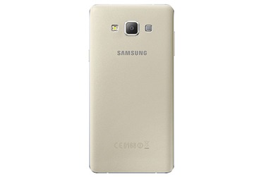 Телефон Samsung Galaxy A7 LTE Duos 16Gb золото (SM-A700F)